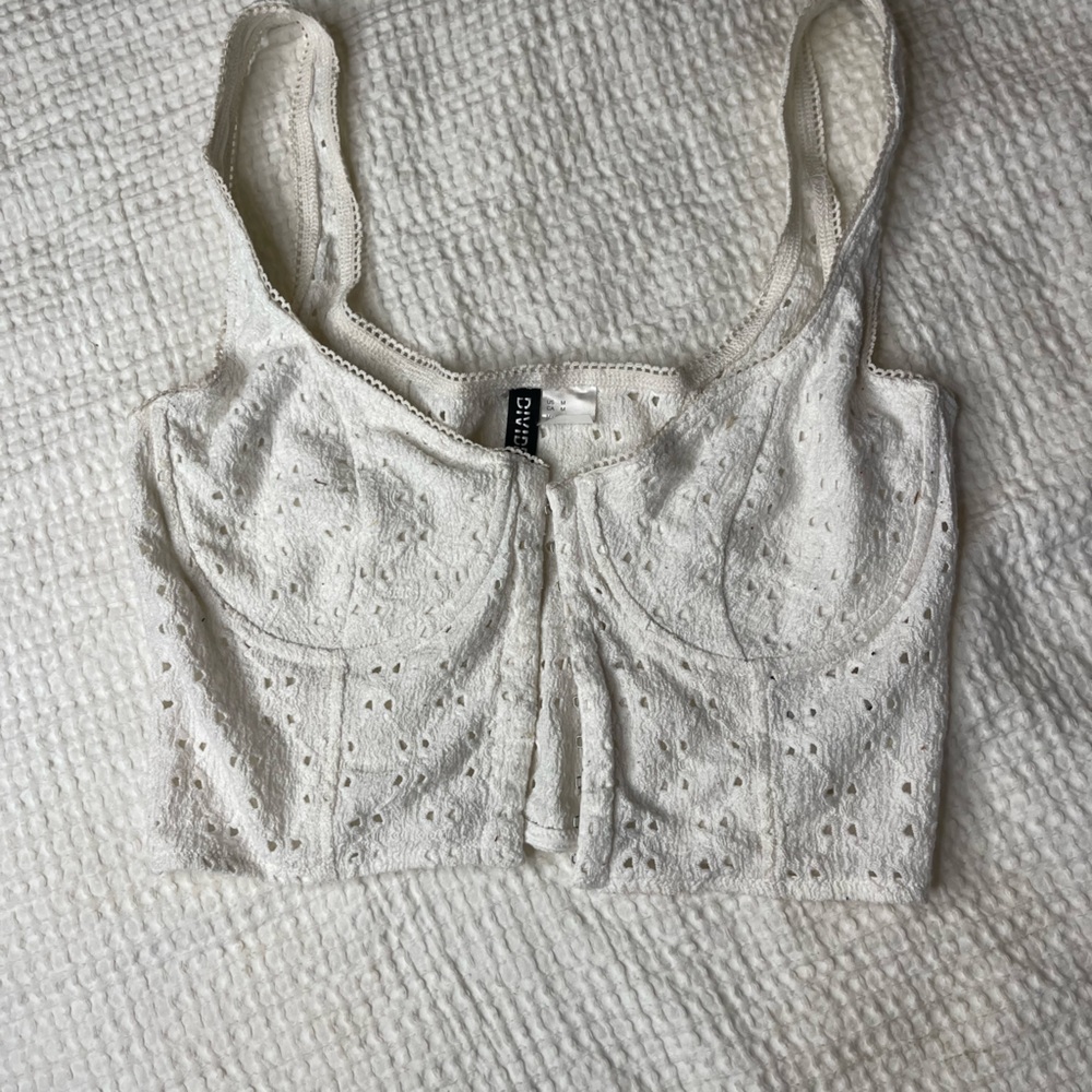 H&M front hook crop top